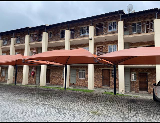 2 BEDROOM APARTMENT FOR SALE IN COMET